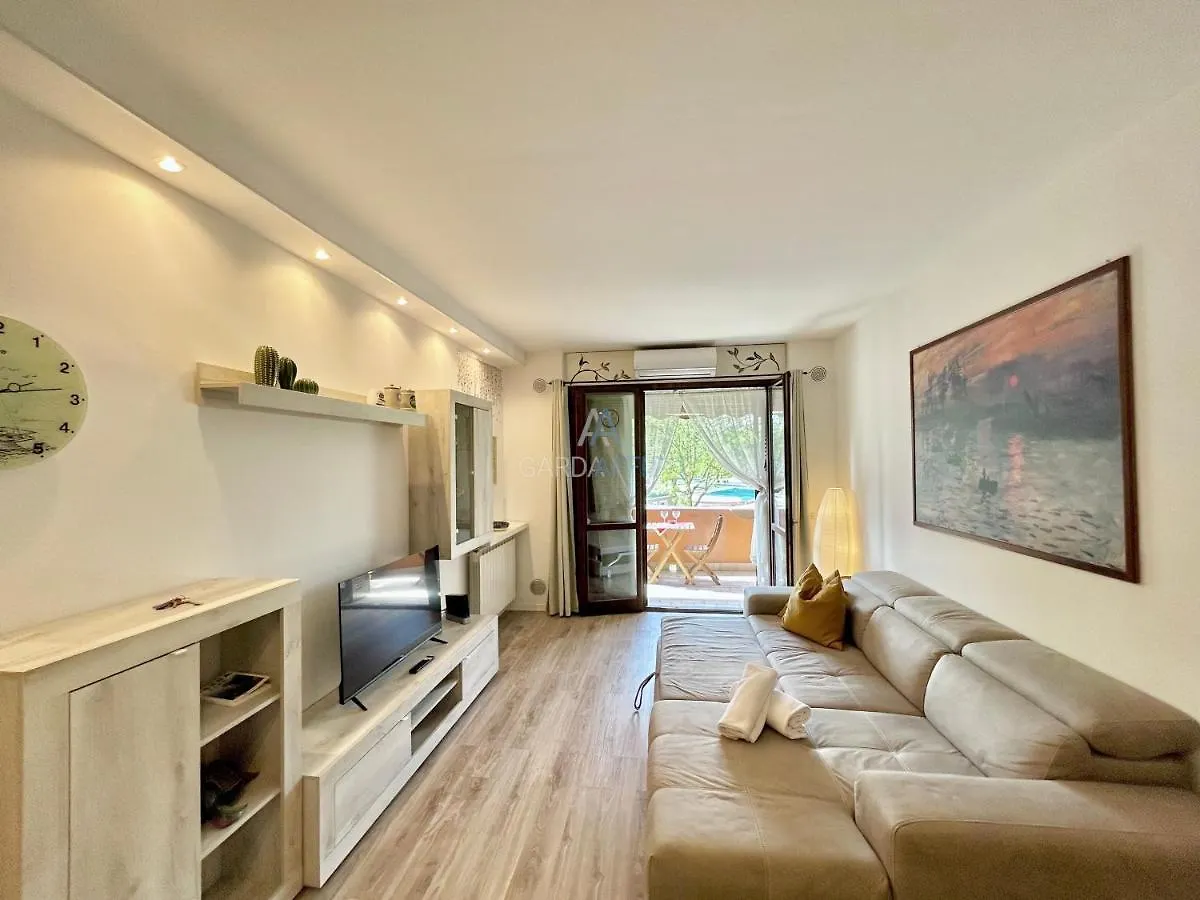Giardino Apartment - Centrico Con Piscina Sirmione