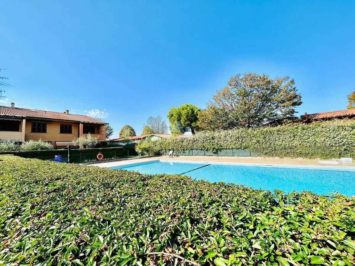 Giardino Apartment - Centrico Con Piscina Sirmione Italia