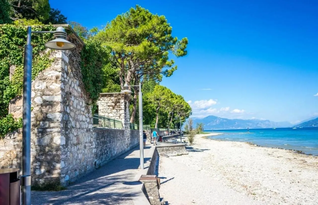 Giardino Apartment - Centrico Con Piscina Sirmione