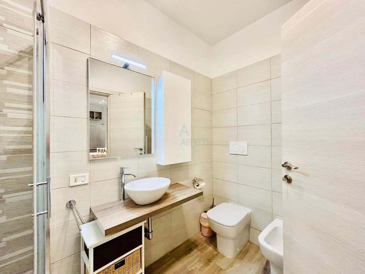 Giardino Apartment - Centrico Con Piscina Sirmione 0*,